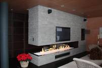 Moderne Kamine mit Gas oder Holz